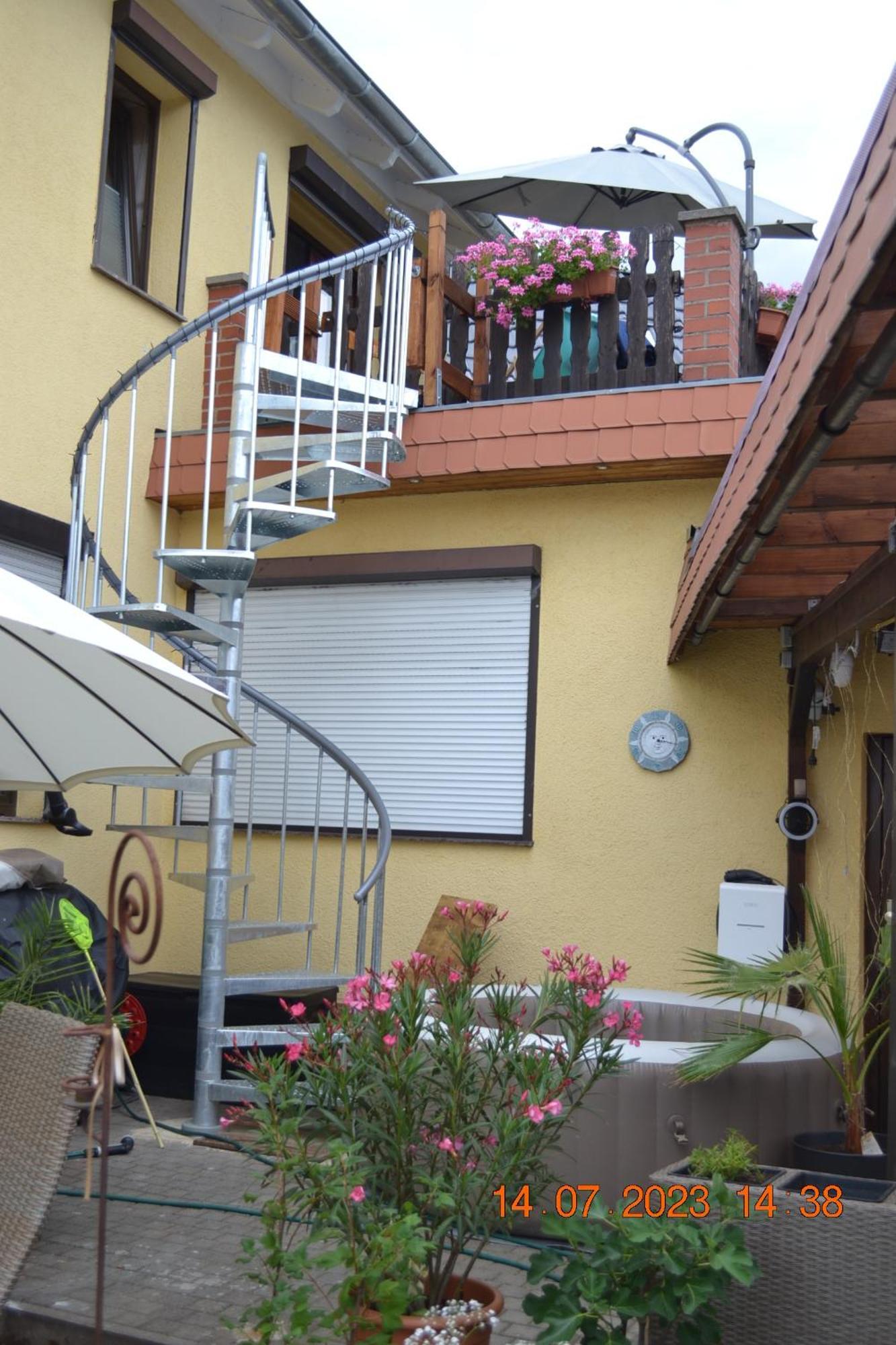 Ferienwohnung Mit Ausblick In Wimmelburg Ngoại thất bức ảnh